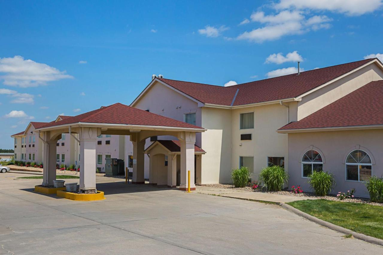 Motel 6 Omaha - Iat West Buitenkant foto