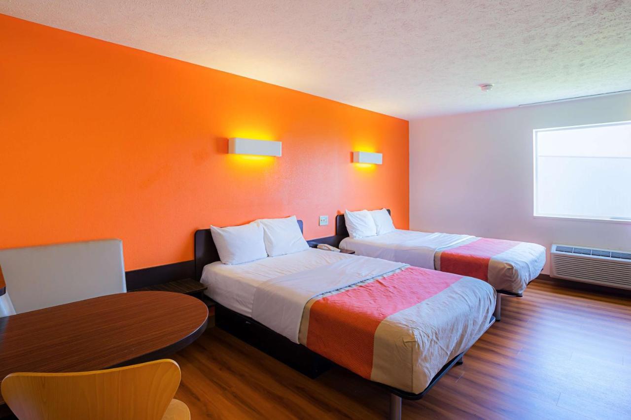 Motel 6 Omaha - Iat West Buitenkant foto